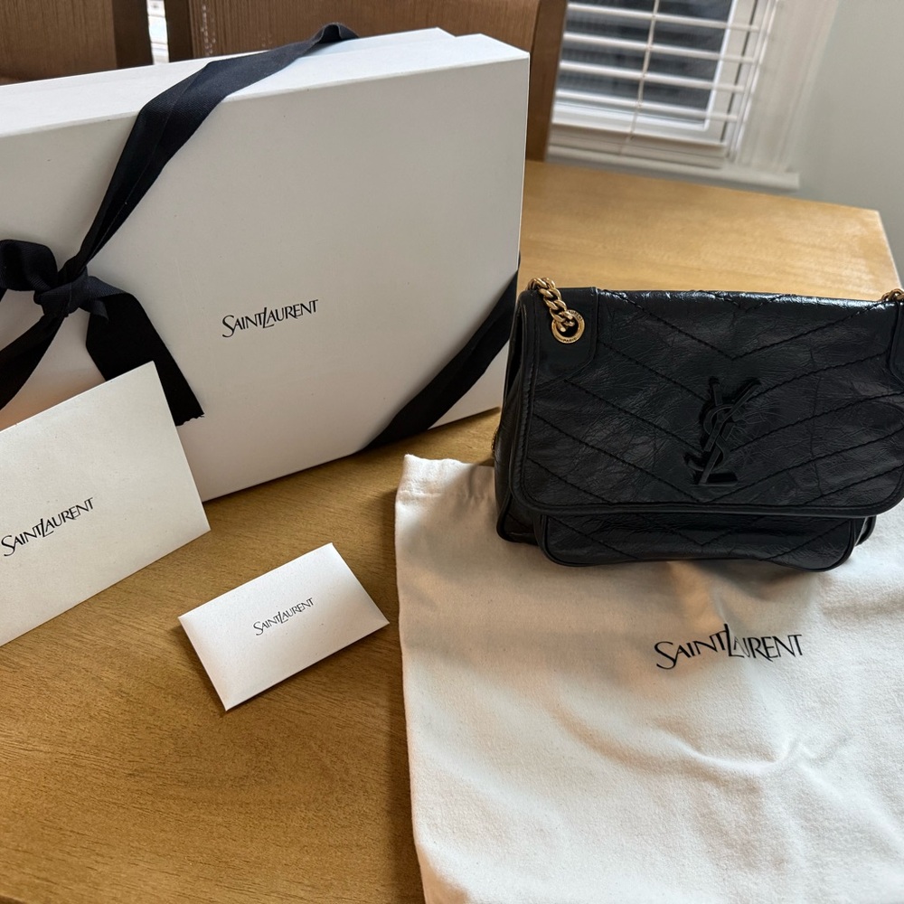 Saint Laurent Black Leather Shoulder Bag